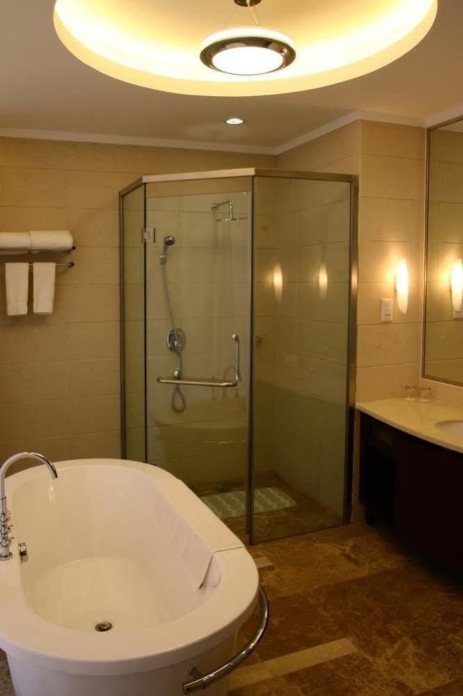 Tianrui Business Hotel Taiyuan (Shanxi) Exterior foto
